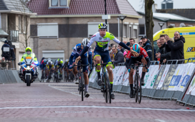 Belg Laurenz Rex wint sprint Dorpenomloop 2023